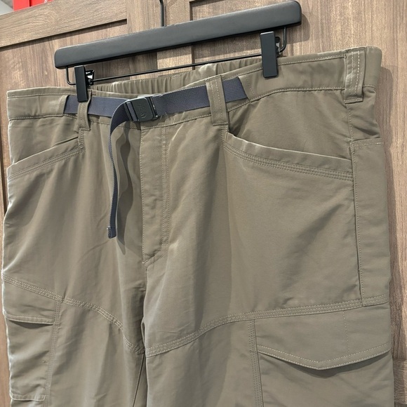 The North Face XL Cargo Pants Convertible Zip Off Nylon Green - Picture 7 of 14